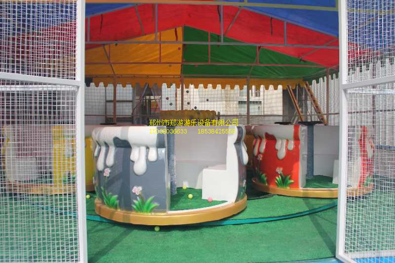 轉馬類(lèi)—無(wú)軌噴球車(chē) 轉馬類(lèi)—無(wú)軌噴球車(chē)